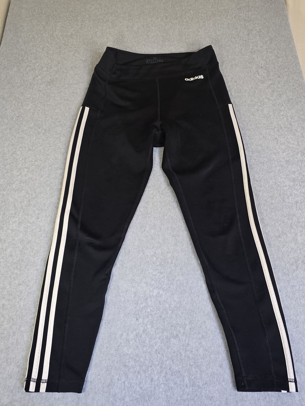 Adidas Women’s M AEROREADY Black 3 Stripe 7/8 Leggings Athletic 24” Inseam